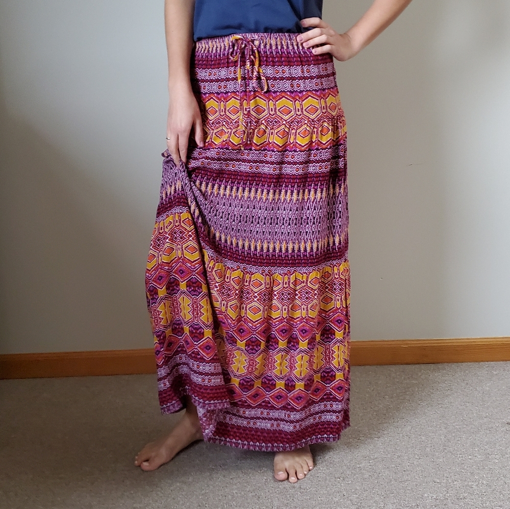 Mossimo Aztec Patterned Maxi Skirt